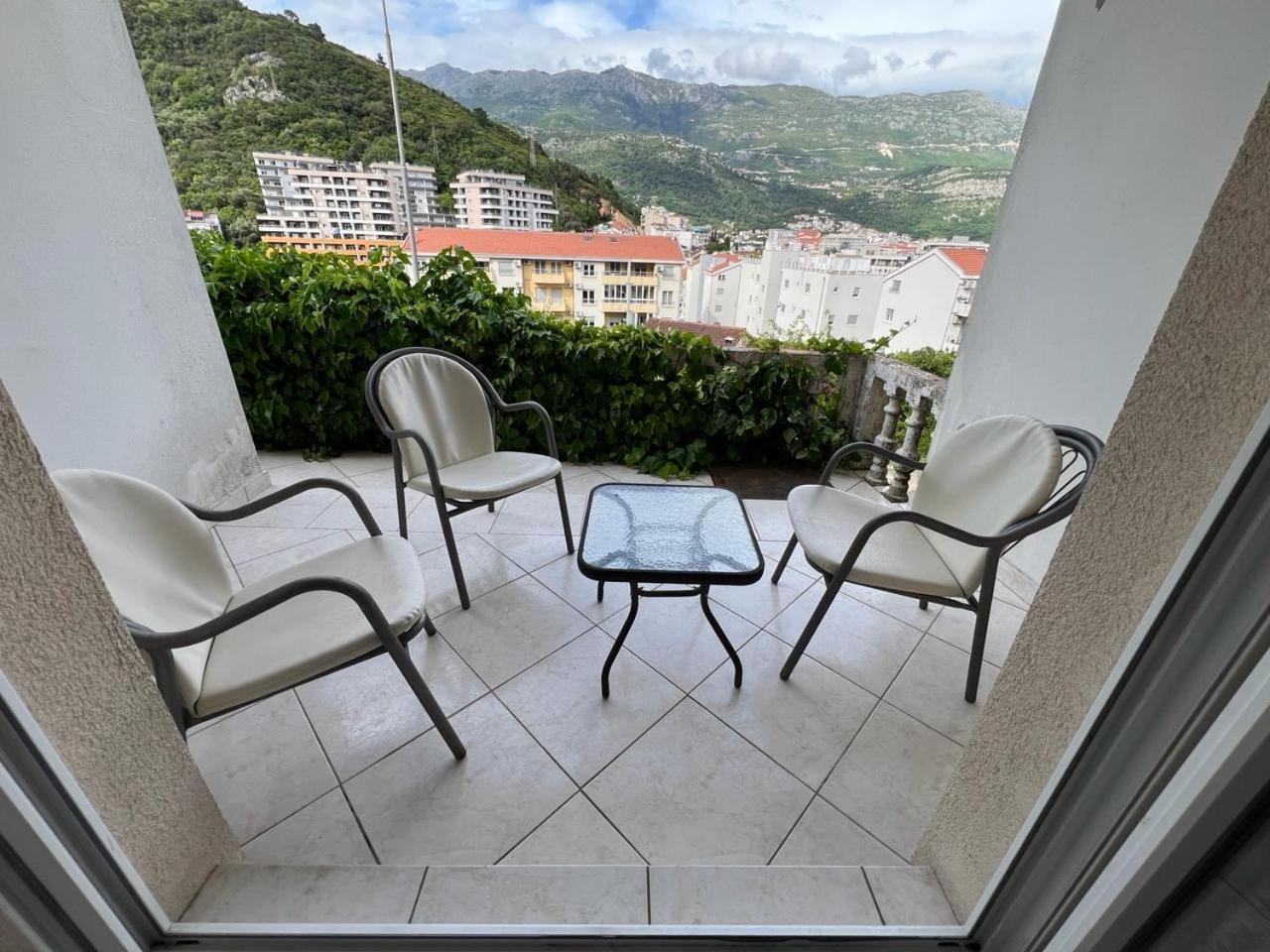 Apartments Villa Jovovic Budva Bagian luar foto